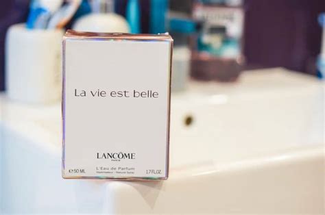 Lancome-La-Vie-Est-Belle-review | Everfumed | Fragrance Notes