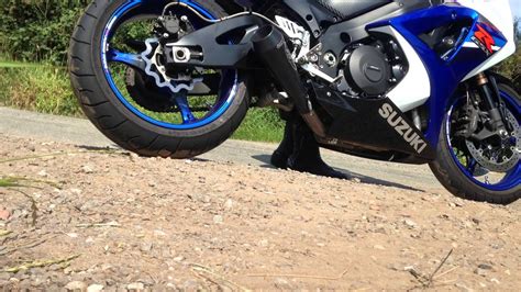 GSXR 1000 K7 - M4 Exhaust!!! - YouTube