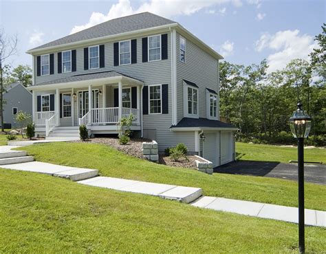 front porch on garrison colonial house - Yahoo Image Search Results | Colonial house, Porch ...