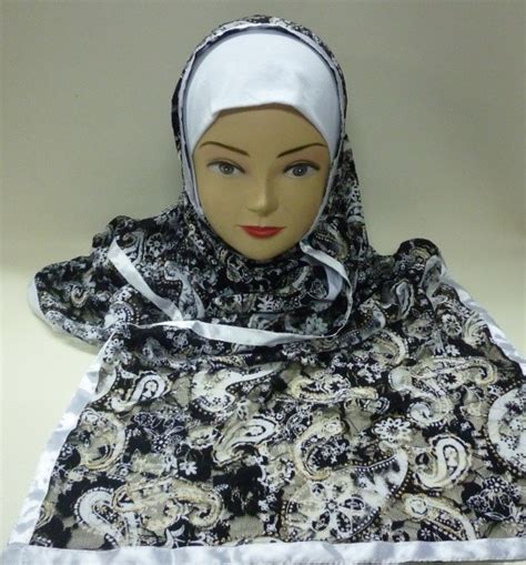 Hijab "Chayma" marron beige avec bordure beige - 1 pièce - Prêt à porter et accessoires