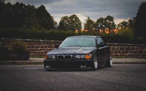 Fotos BMW M3 E36 3 series oldschool Schwarz auto Vorne 3840x2400