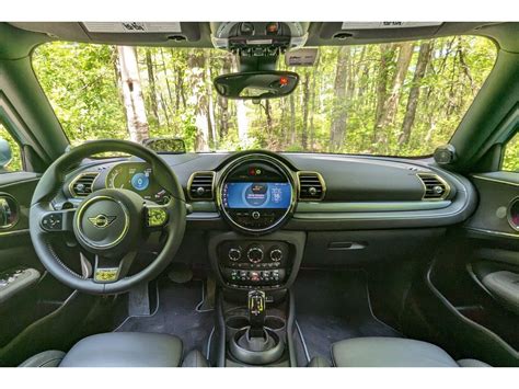 2024 MINI Cooper Clubman: 85 Interior Photos | U.S. News