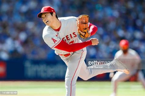 Shohei Ohtani Pitching Photos and Premium High Res Pictures - Getty Images