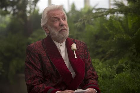 Donald Sutherland stars as President Snow. | The Hunger Games ...