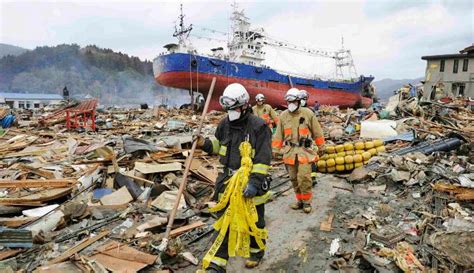 5 Gempa Dan Tsunami Terburuk Yang Banyak Menelan Korban Jiwa - bogorsenja.com