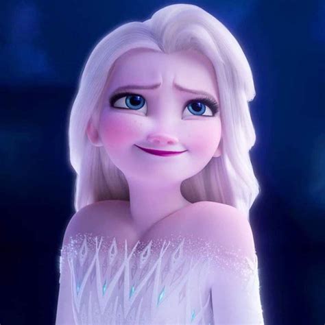 Elsa looking MIGHTY cute : r/Frozen