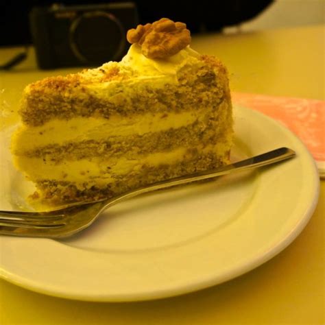 Best Cafes in Vienna for Cake and Coffee