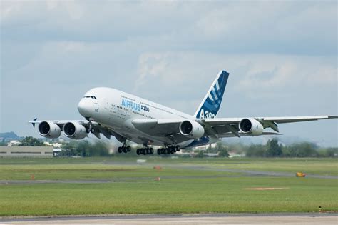 File:Airbus A380.jpg