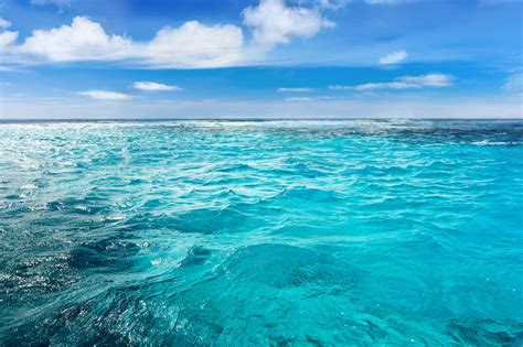 【高知県・柏島】透明度抜群！エメラルドグリーンの海が広がる観光スポットを詳しく紹介 - おすすめ旅行を探すならトラベルブック(TravelBook)