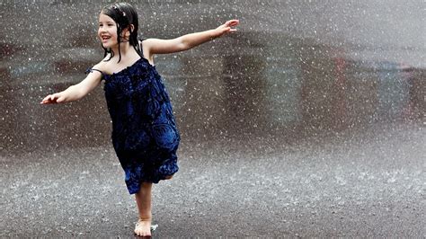 Dancing in the Rain Wallpapers - Top Free Dancing in the Rain Backgrounds - WallpaperAccess