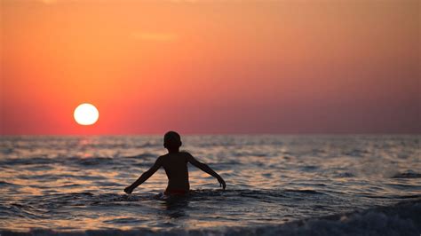 BÜYÜKADA BEACHES - IS IT SAFE TO SWIM IN ISTANBUL & WHERE | Biz Evde Yokuz