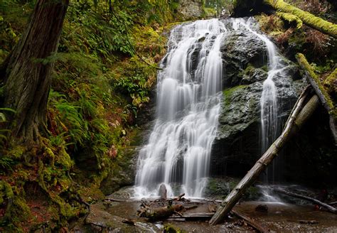 Cascade Falls, San Juan County, Washington - Northwest Waterfall Survey