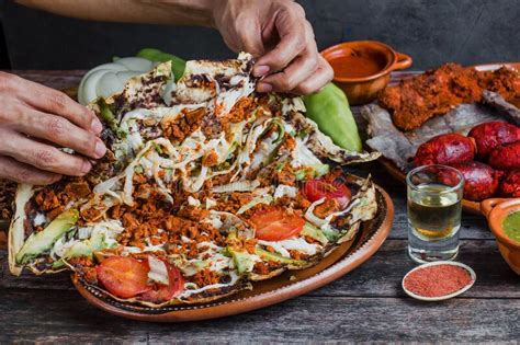 ¿Tlayudas, doraditas o Huaraches Toluqueños? Esta es la verdadera ...