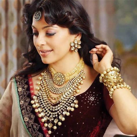 Juhi Chawla hd Images|Pictures|Wallpapers - Actress World