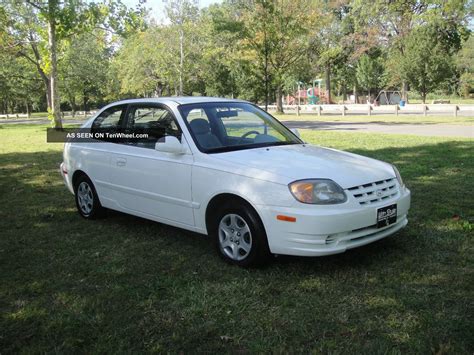 2005 Hyundai Accent Gls Hatchback 3 - Door 1. 6l