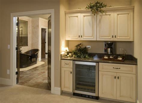 Master suite with morning kitchen...Same cabinets from bath, sink? TV above? | Bedroom bar ...