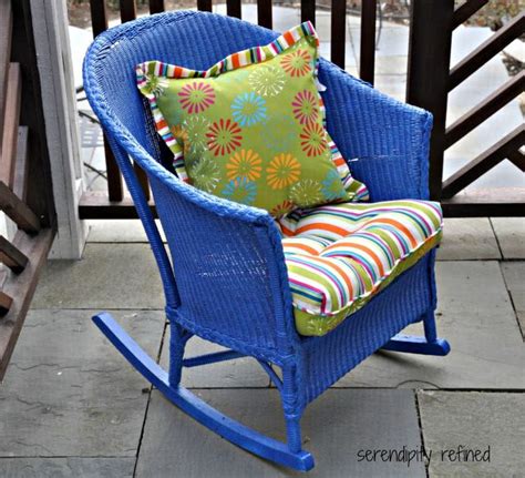 Spray painted brightly colored wicker Patio furniture makeover | Wicker patio furniture, Wicker ...