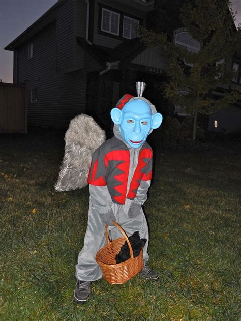 Flying Monkey Costumes | PartiesCostume.com