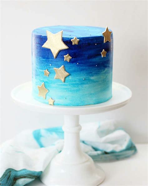 Pin by عطر الورد on كيك | Blue birthday cakes, Galaxy cake, First ...