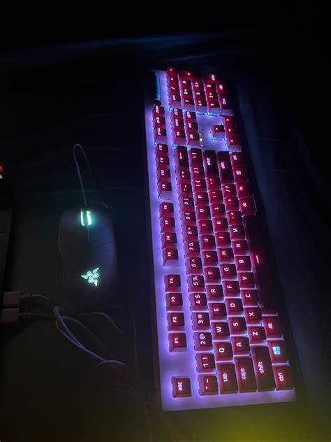 Razer RGB keyboard pink, Computers & Tech, Laptops & Notebooks on Carousell