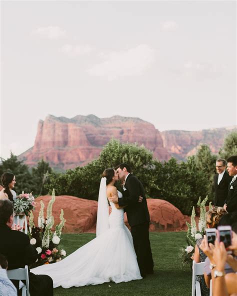 Wedding in the Sedona Red Rocks // Sedona Golf Resort Venue Photos ...