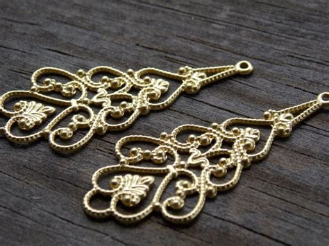 Gold Filigree Charms, Filigree Pendant, Gold Plated Copper, Lightweight, 41mm, 8pcs | Filigree ...