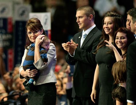 On the wrong Track: Sarah Palin's son arrested again, charged with domestic violence | MEAWW