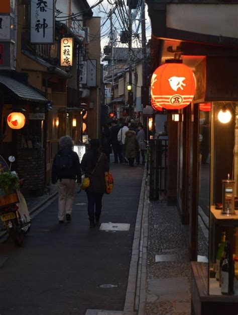 The 20 Most Romantic Date Spots in Kyoto | All About Japan