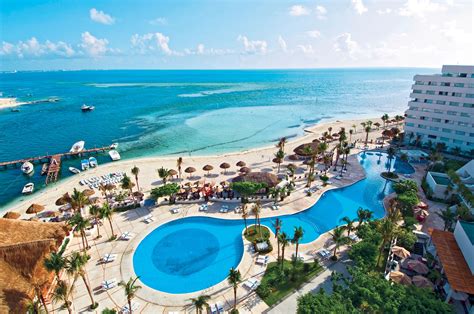 Grand Oasis Palm All-Inclusive Resort