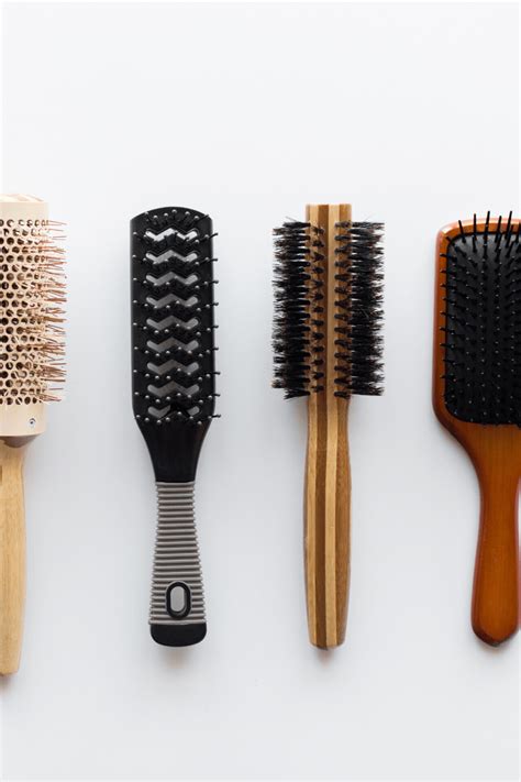 10 Different Types of Hair Brushes・2021 Ultimate Guide | Best hair ...