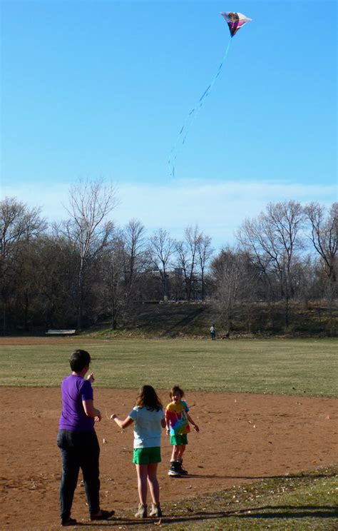 Go Fly a Kite – Longfellow365