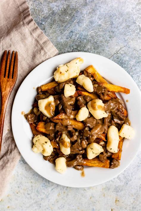 How to Make Canadian Poutine - The Foreign Fork