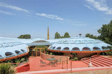 Marin Civic Center: Frank Lloyd Wright Architecture Gem