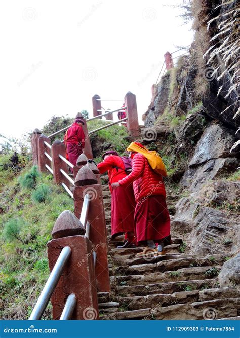 Monks on the Way To Paro Taktsang of Bhutan Editorial Stock Photo - Image of cliffside, monks ...