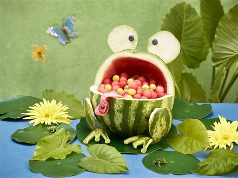 Frog - Watermelon Board | Watermelon carving, Watermelon, Fun kids food