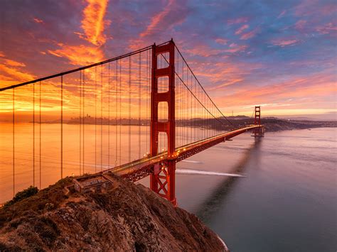 Golden Gate Bridge – Tagged "Sunrise & Sunset" – Getty Photography