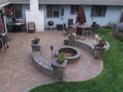 Backyard Paver Ideas | Sequoia Stonescapes