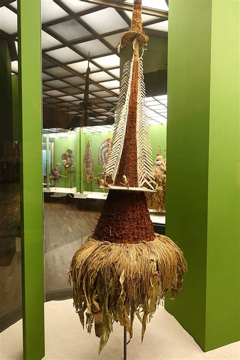 What Mysteries Lie Behind the Duk-Duk Costume of Papua New Guinea? | Mental Itch