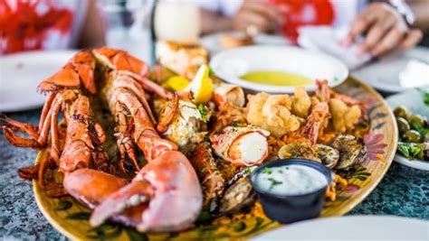 THE BEST SEAFOOD RESTAURANTS AROUND GILBERT, ARIZONA