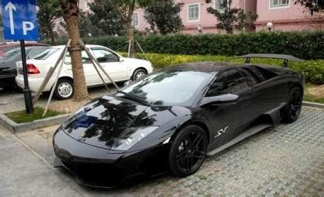 Spotted in China: Lamborghini Murcielago SV in Black