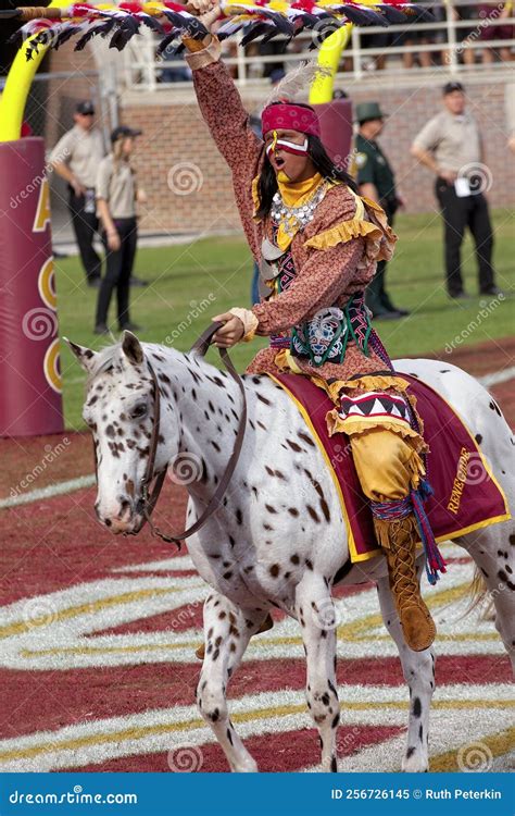 Chief Osceola and Renegade at FSU Football Game Editorial Image - Image of game, players: 256726145