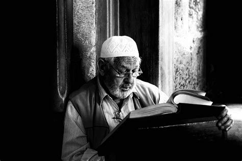 The Old Reader | www.facebook.com/GokhanYildizPhotos | Gokhan Yildiz ...