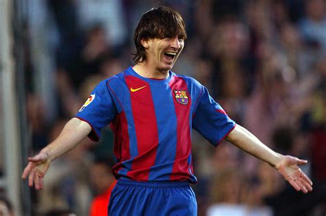 Heute vor 15 Jahren: Messi erzielt sein erstes Tor für den FC Barcelona ...