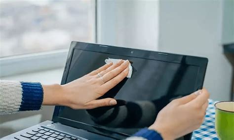 How to clean laptop screen know all the tricks and tips-Newstrack ...