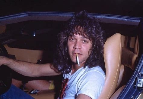 Eddie Van Halen, 80s Rock Hair, Vh Sauces, Red Rocker, Famous Guitars ...