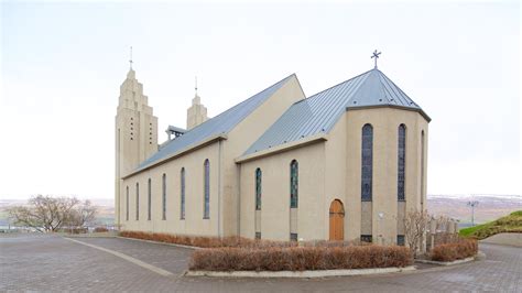 Akureyri Church Vacation Rentals, ISL: house rentals & more | Vrbo