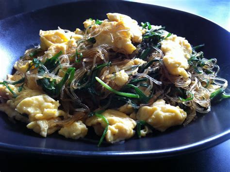 Stir-fried Harusame with Garlic Chives & Eggs – Hiroko's Recipes