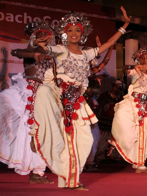 Kandyan Dancer | Traditional Sri Lankan Dance at the ApacheC… | Flickr