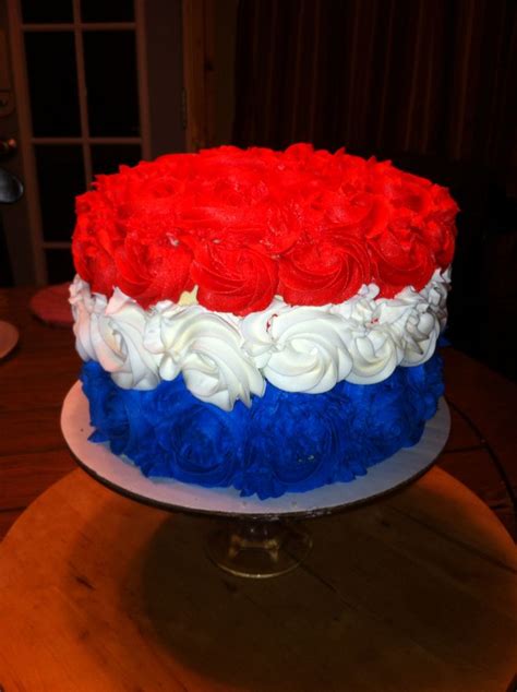 Red white and blue rosette cake!!!! | Cake decorating, Rosette cake, Cake