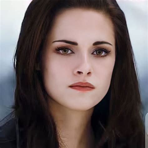 Bella Swan | Bella swan, Tutoriel de coiffure, Art maquillage des yeux